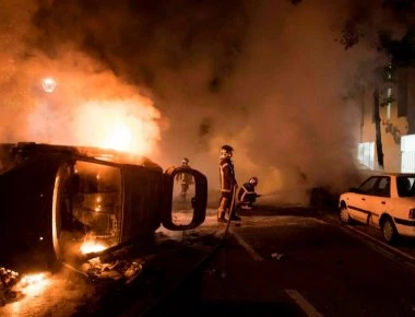 Τα «γύρισε» ο αστυνομικός της Ναντ σε νέα του κατάθεση: «Πυροβόλησα άθελά μου τον 22χρονο»